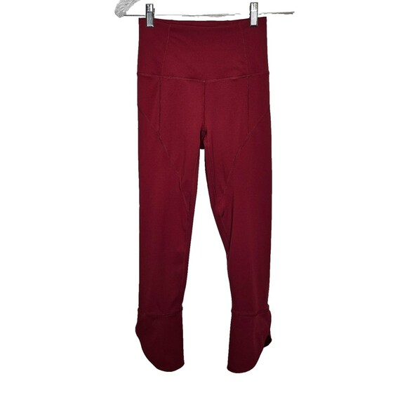 FREE PEOPLE MOVEMENT Virgo Yoga Leggings Extra Small XS Wine Red Tulip Hem - Picture 2 of 9